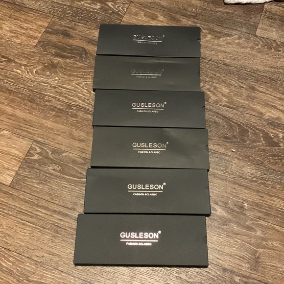 Champagne/ gold neck tie and pocket square - brand new - Picture 4 of 4